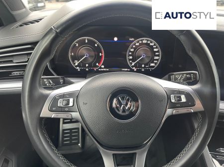 VW Touareg R-Line 3.0 diesel 210kW